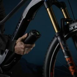 EZesty AM LTD Lapierre EMTB Step Over